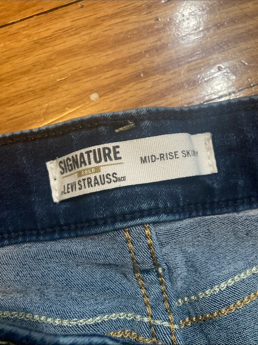 Women's Levi’s signature Dark Blue Stretch Skinny Jeans 32 waist 30 length - Picture 6 of 6